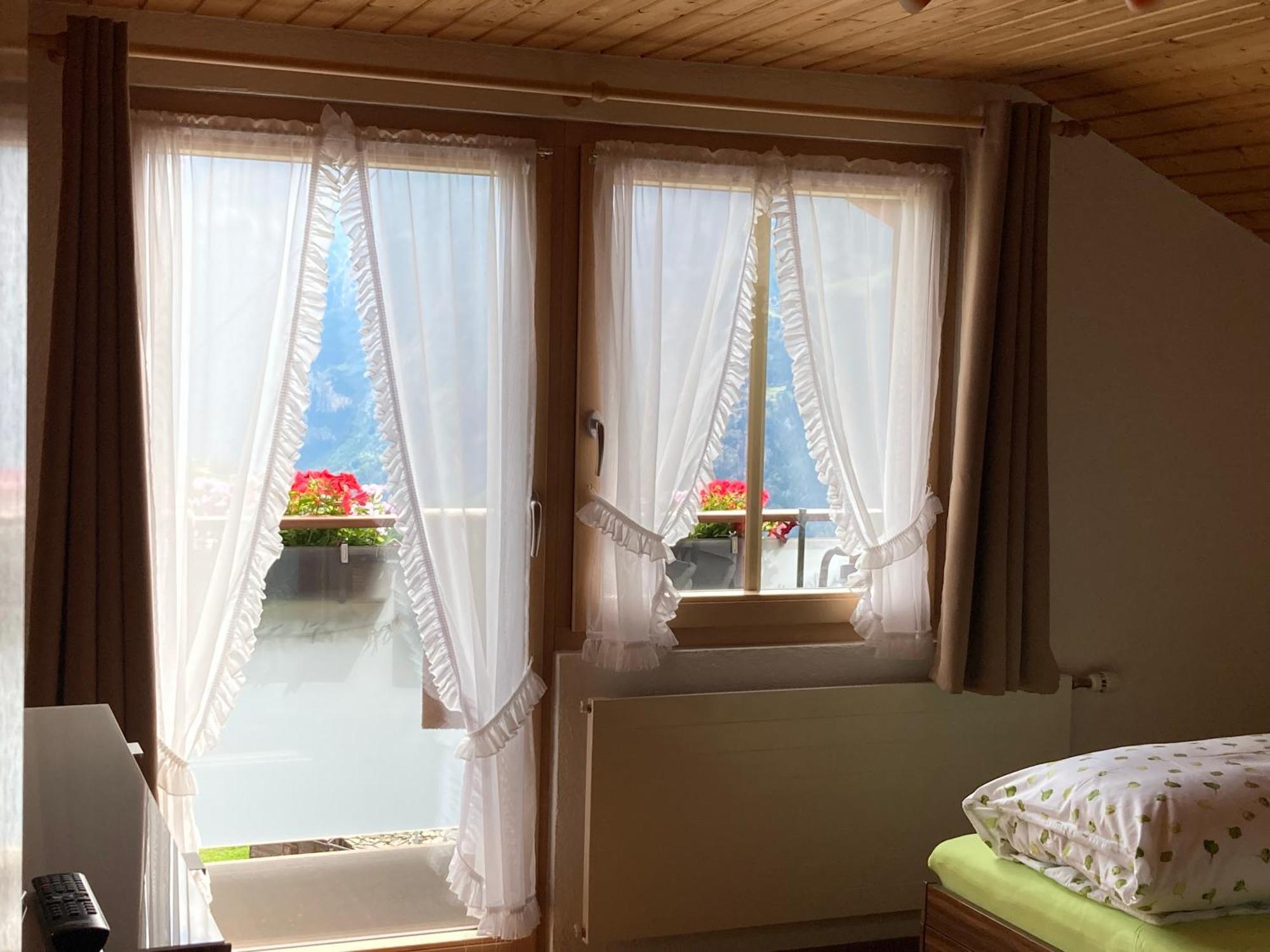 Haus Dorfblick Apartment Grachen Ngoại thất bức ảnh